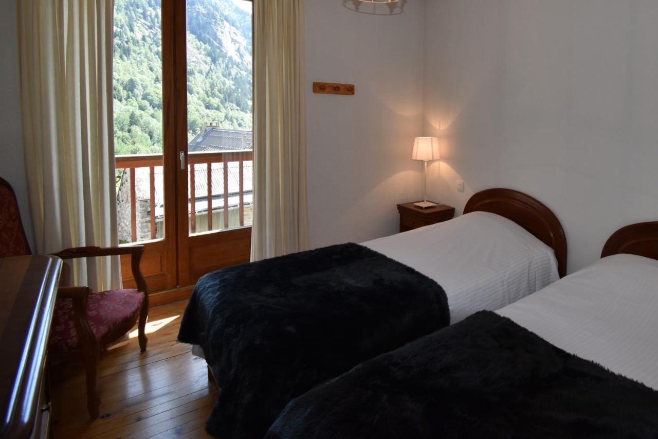 Vaujanylocations - Louise Chalet *